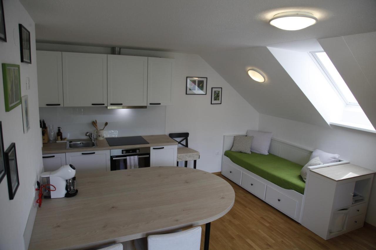 Family Apartment On Repecnik Farm In Gorje, Bled Zgornje Gorje Eksteriør bilde