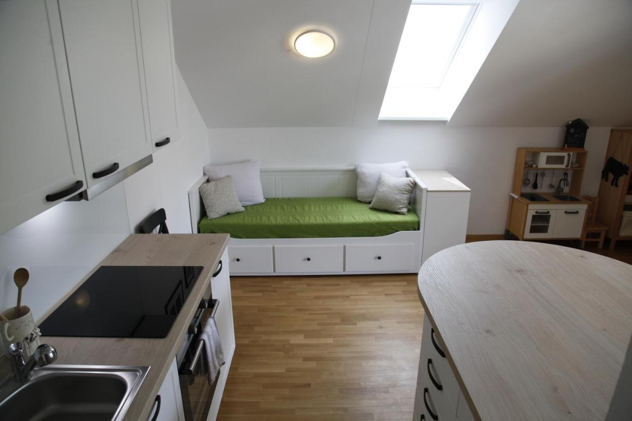 Family Apartment On Repecnik Farm In Gorje, Bled Zgornje Gorje Eksteriør bilde
