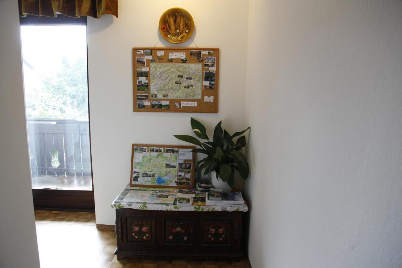 Family Apartment On Repecnik Farm In Gorje, Bled Zgornje Gorje Eksteriør bilde